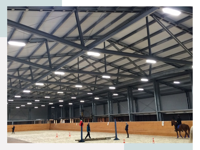 Строительство конных манежей от 618 руб в Ейск